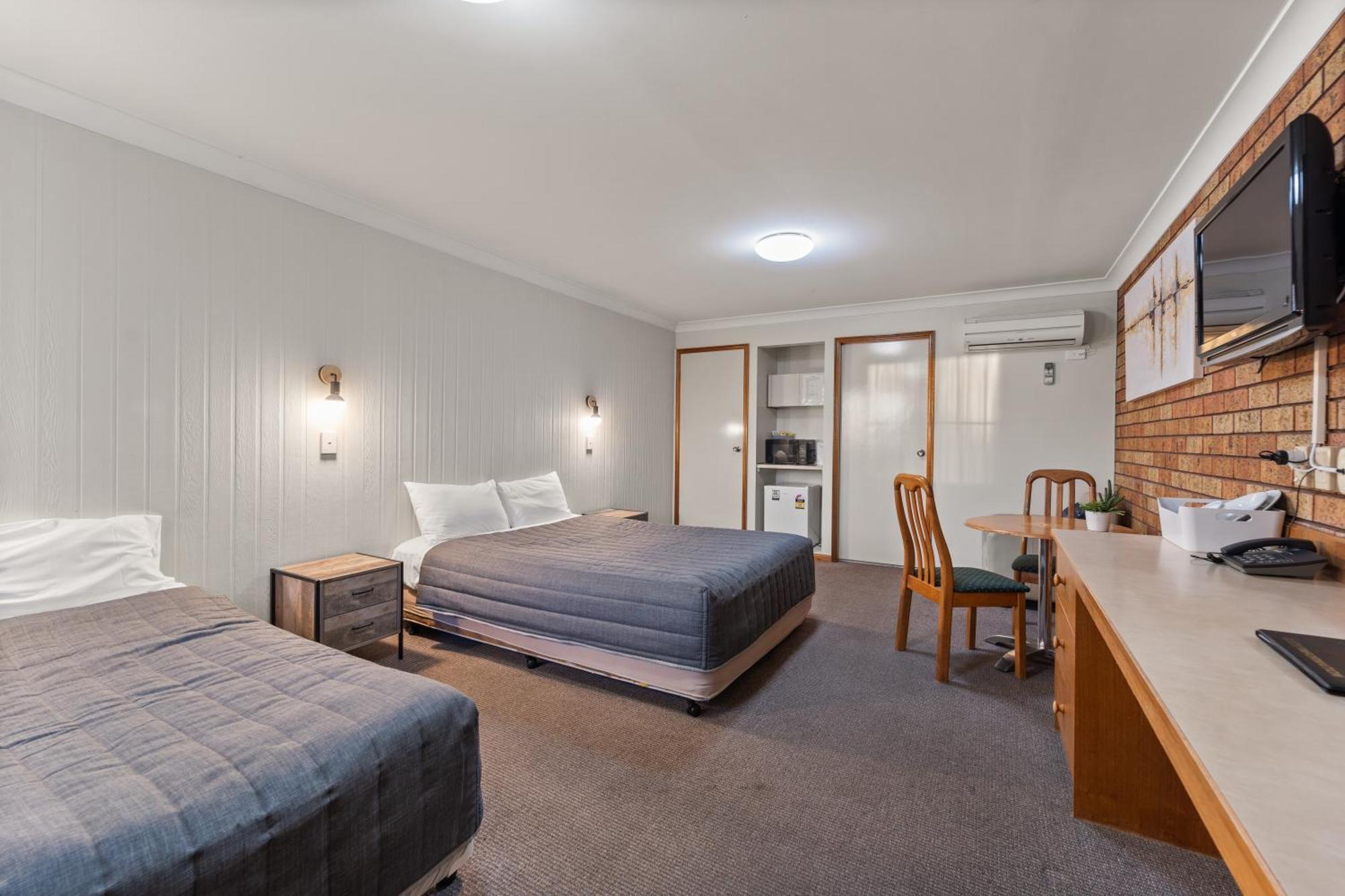 Golf Links Motel แทมเวิร์ธ ภายนอก รูปภาพ